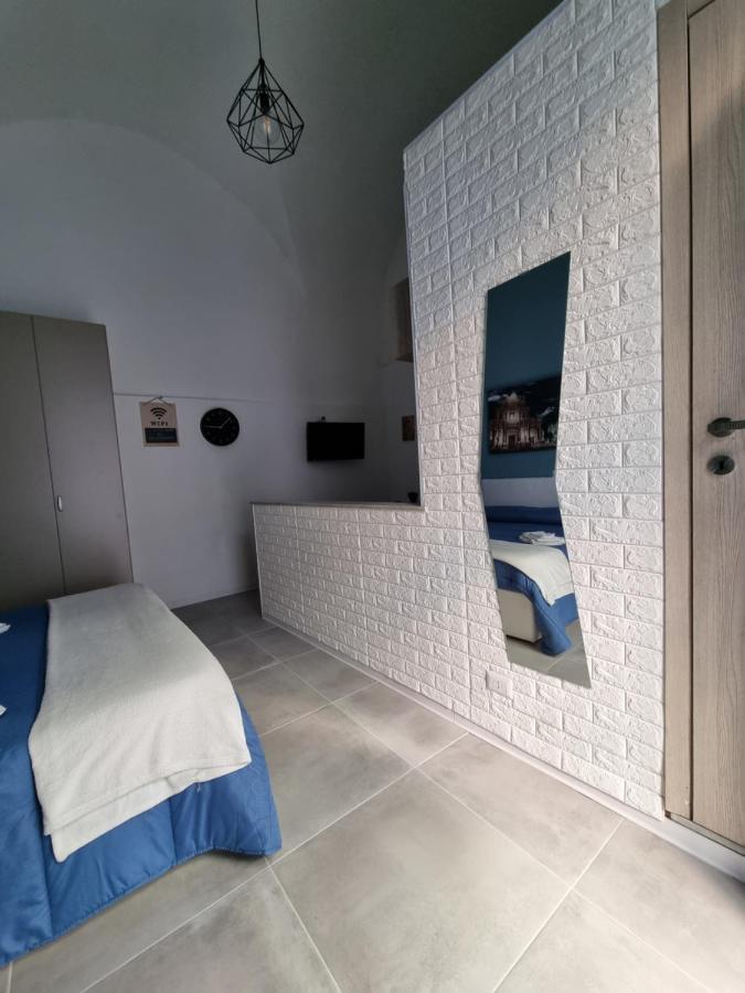 Il Vicolo Home 卡塔尼亚 外观 照片