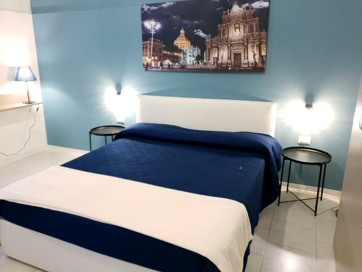 Il Vicolo Home 卡塔尼亚 外观 照片